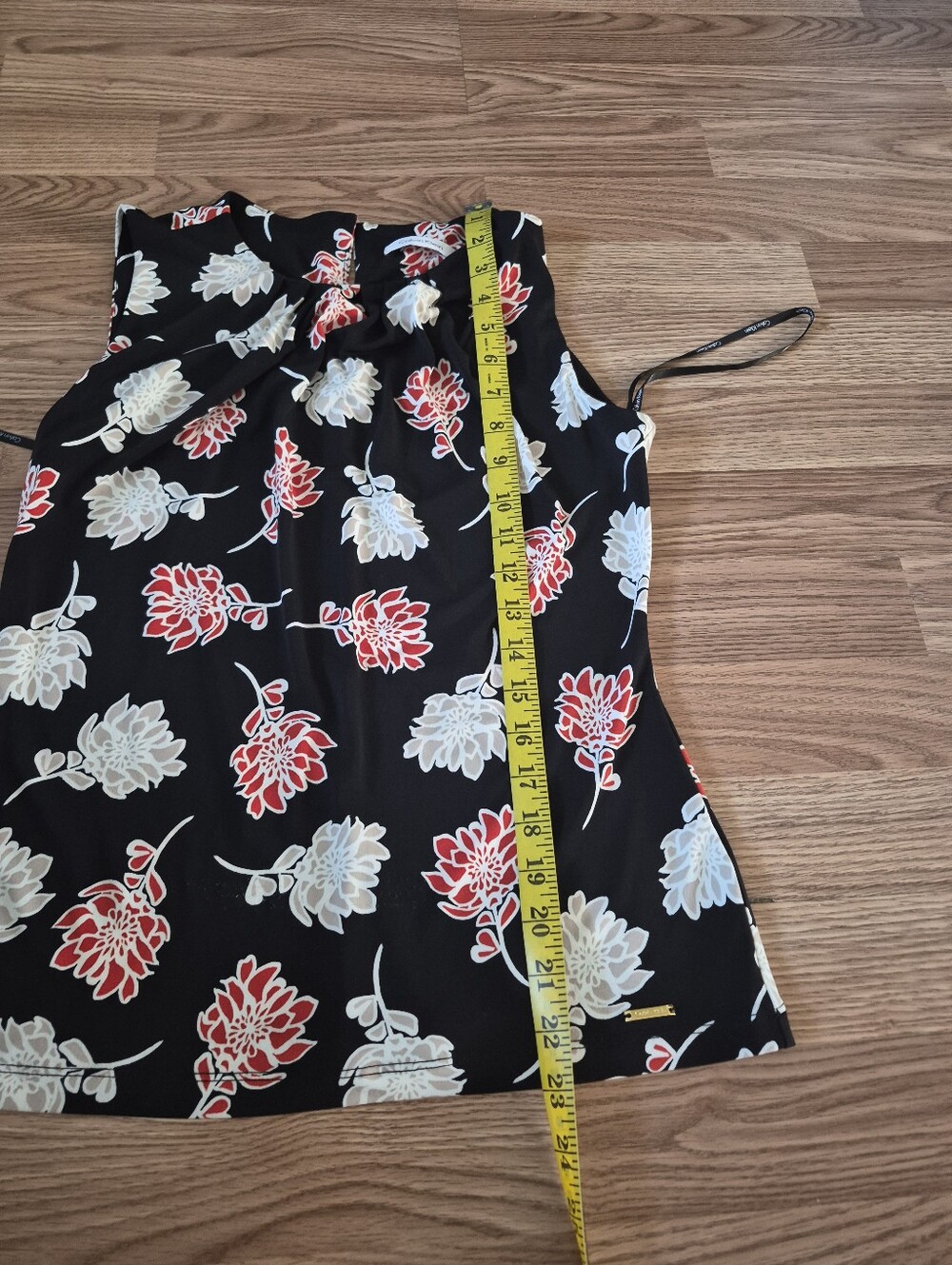 Calvin Klein Floral Sleeveless Top - Picture 4 of 7